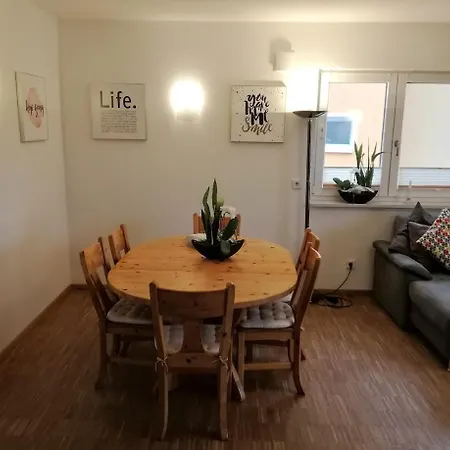 Camelia Apartment *