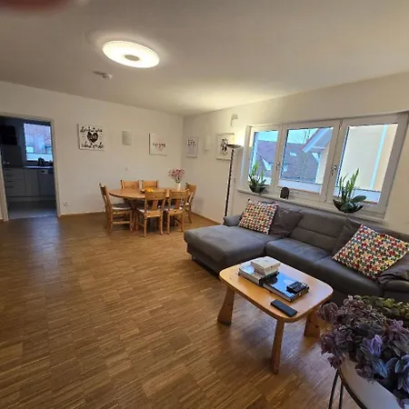 Camelia Apartment *